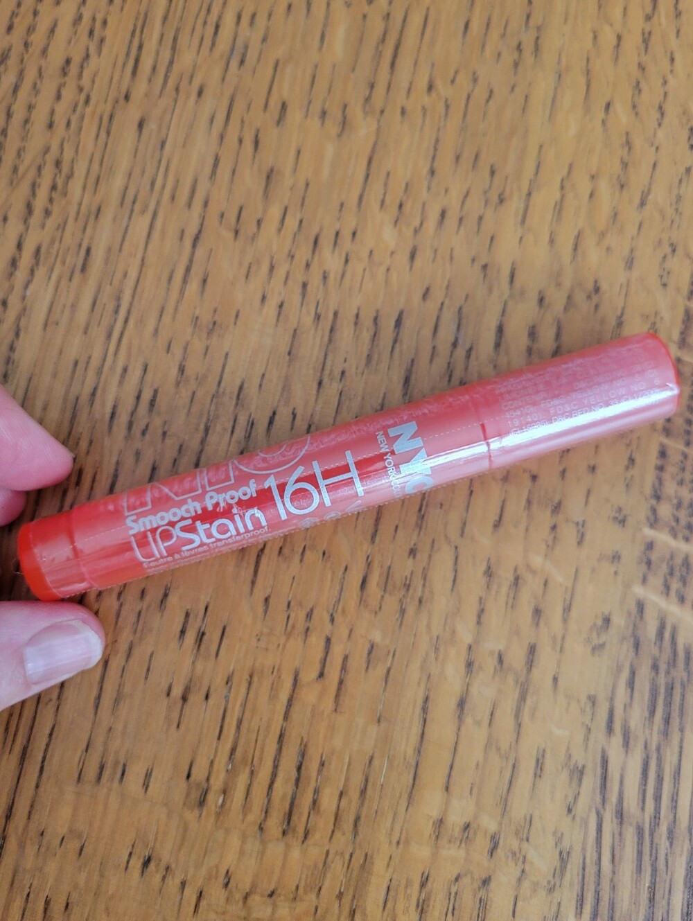 NYC New York Smooch Proof LipStain 16H - 503 Unstoppable Red